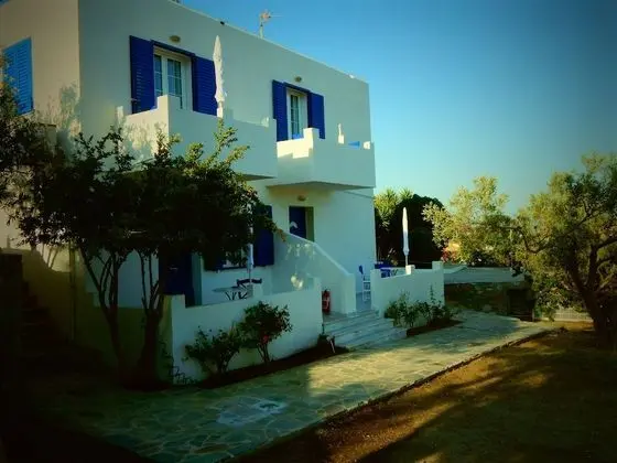 Litus Studios Syros