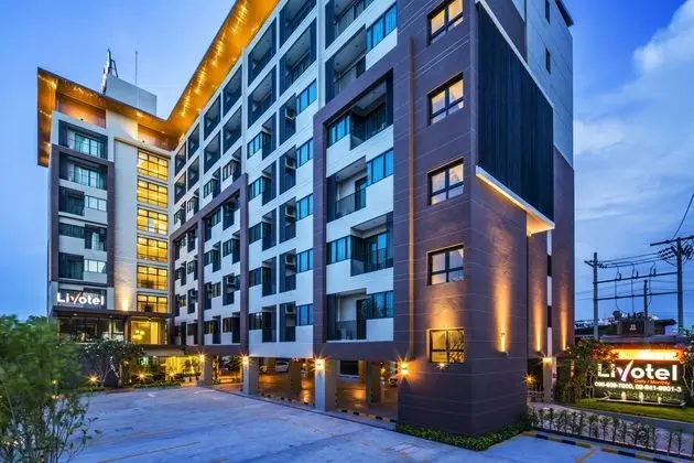 LIVOTEL HOTEL KASET NAWAMIN BANGKOK