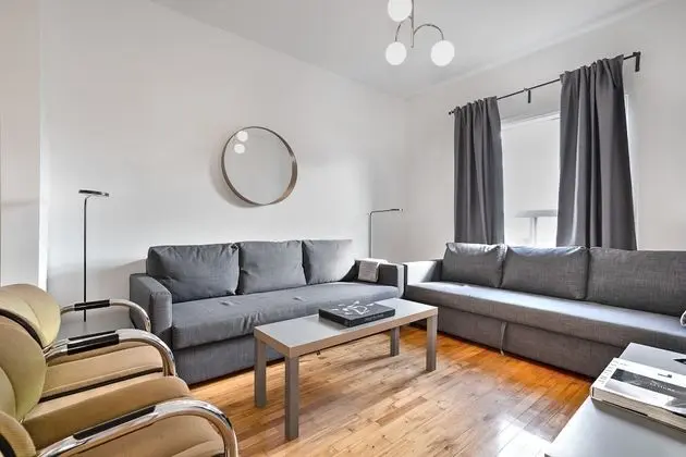 Liv MTL - Avenue - Öne Çıkan Resim
