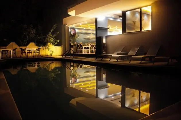 Livaneli Boutique Otel - Havuz