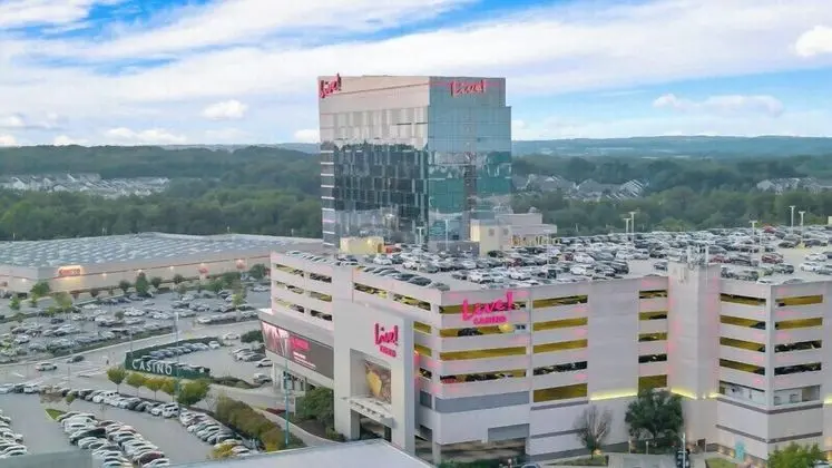 Live! Casino & Hotel - Dış Mekan