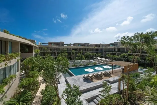 Live The Extraordinary at our Luxury 2 BR Condo 10 min From Tulum Ruins