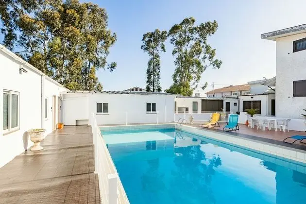 Live Laugh Love Beach Guest Home