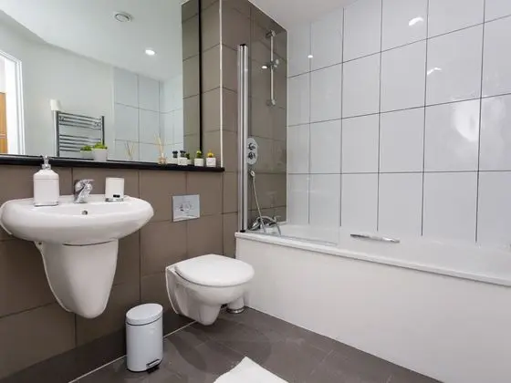 Live in Leeds Sky Penthouse - Genel