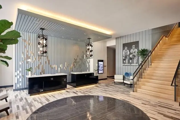 Live by Loews - St.Louis - Lobi