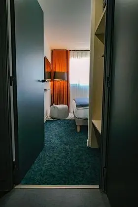 LIVE Hotels Bordeaux Lac - Lobi
