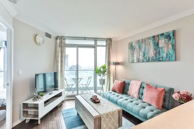 Lively Urban Condo in Old Toronto