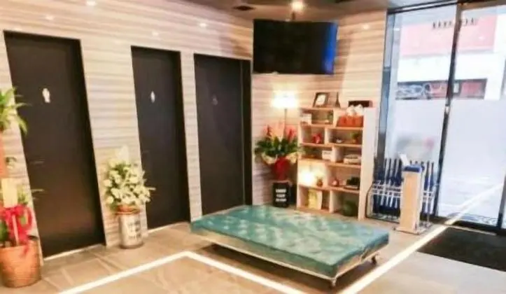 HOTEL LiVEMAX FUKUOKA TENJIN - İç Mekan