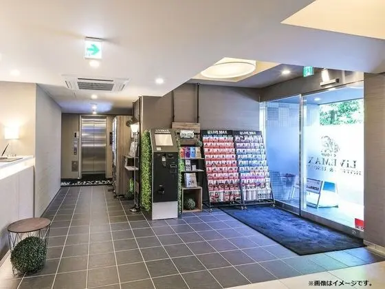 HOTEL LiVEMAX Fukuoka Tenjin West - Lobi