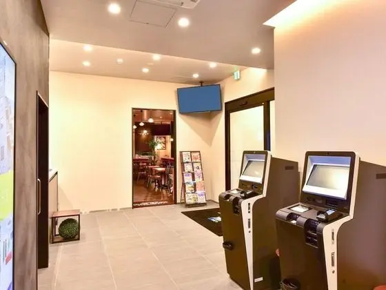 Hotel Livemax Hakata Nakasu - Lobi