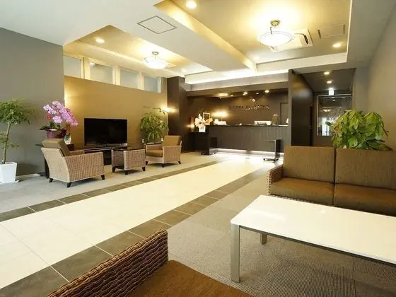 HOTEL LiVEMAX Himeji Ekimae - Lobi