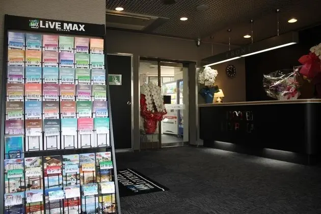 HOTEL LiVEMAX Mihara Ekimae - Lobi