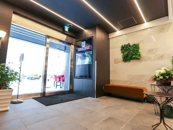 HOTEL LiVEMAX Nihonbashi Ningyocho - Lobi