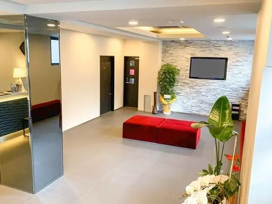 Hotel Livemax Okayama West - Lobi