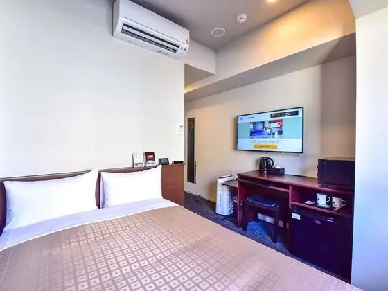 HOTEL LiVEMAX Shin Yokohama - Oda