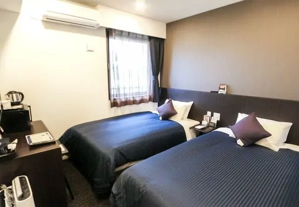 HOTEL LiVEMAX Yokohama Stadium Mae - Oda