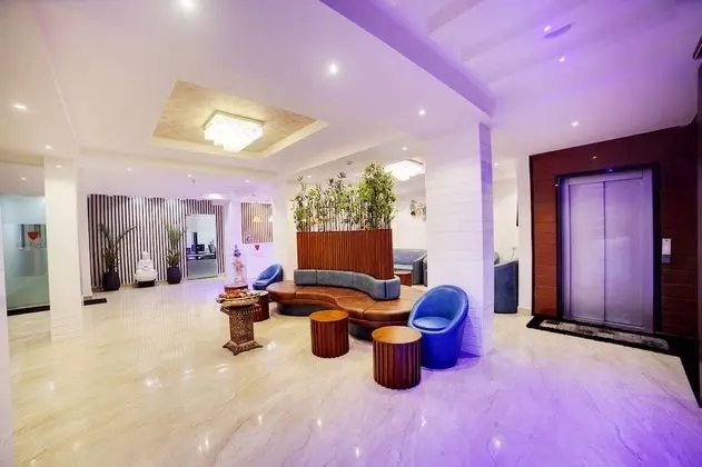 The Liverpool Blue Hotel - Lobi
