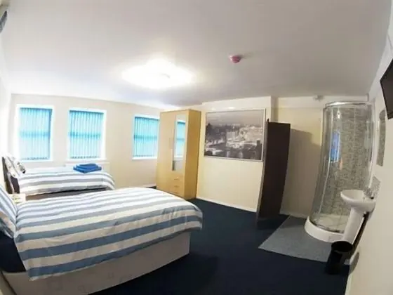 Liverpool Gateway B&B - Genel