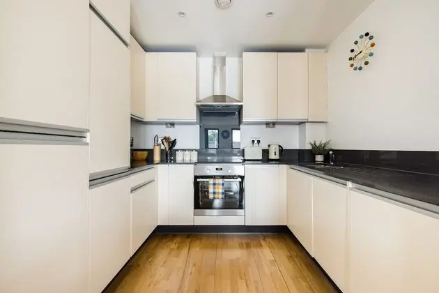 The Liverpool Street Apartments - Mutfak
