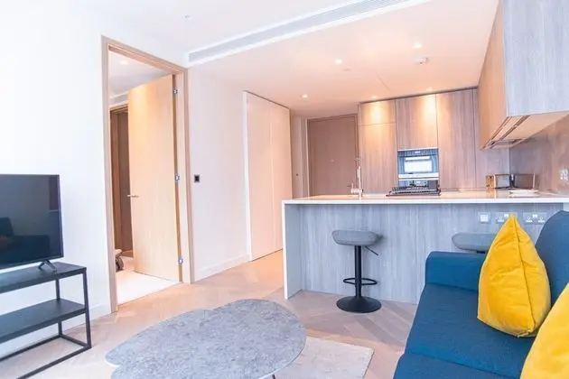 Liverpool Street Apartments by MySquare