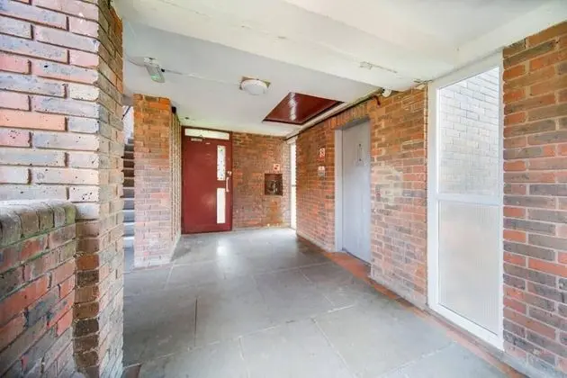Livestay - 2 Bed Apt, Free Parking in Luton - İç Mekan