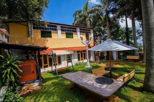 Livgrand Clifton Inn Resort, Yercaud - Residenza - Dış Mekan