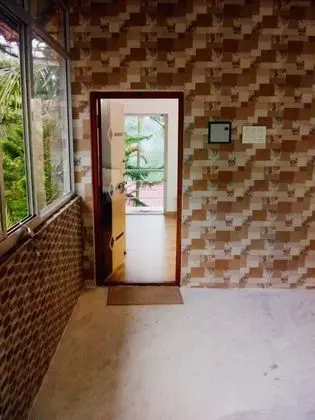 LIVGRAND DEEPIKAS RESIDENCE VALPARAI