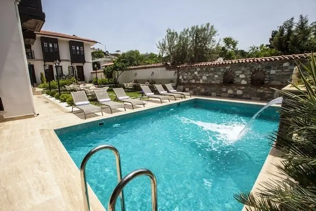 Livia Garden Hotel - Havuz