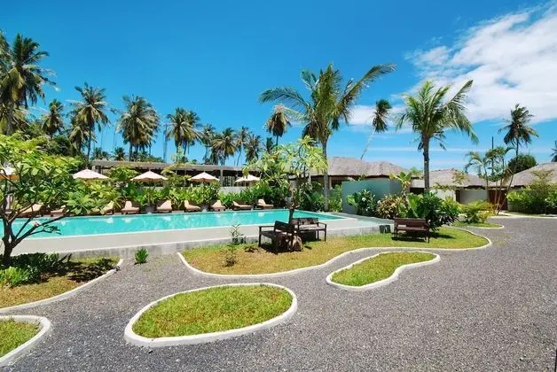 The Living Pool Villas - Dış Mekan
