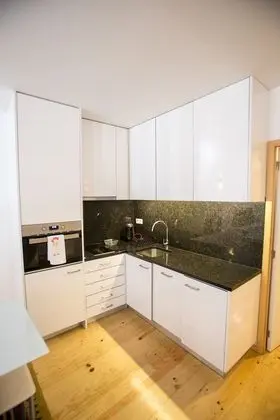 Living Porto Apartments by Porto City Hosts - Mutfak