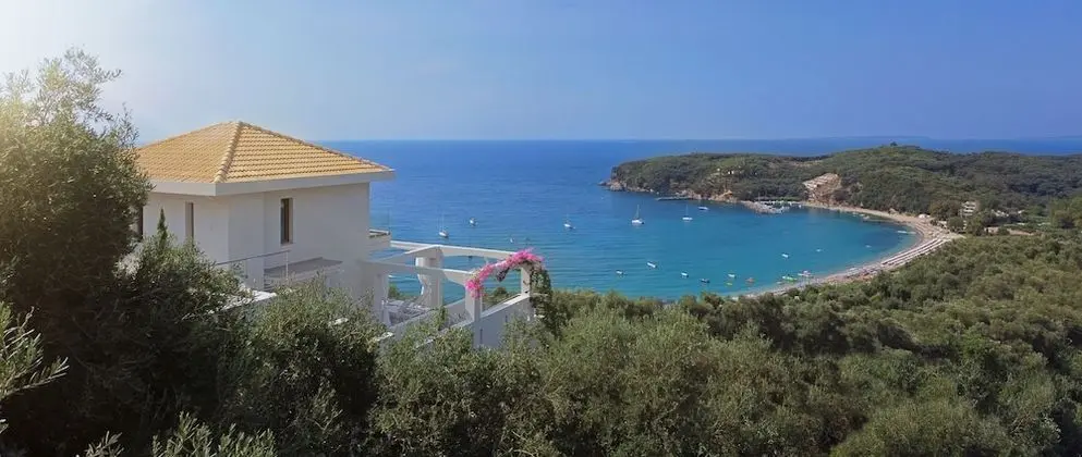 LIVINGHOME SUITES - Dış Mekan