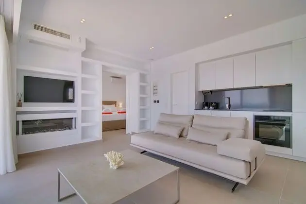 LIVINGHOME SUITES - İç Mekan