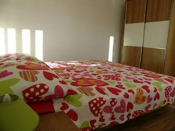 Ljubi - 20 m From Beach - A2 Crveni - Oda