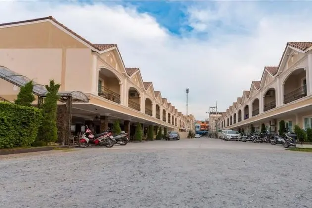 LK Majestic Villa - Dış Mekan