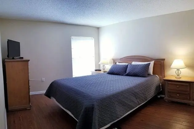 Lkb4705aw 4 Bedroom Villa in Lake Berkley - Oda