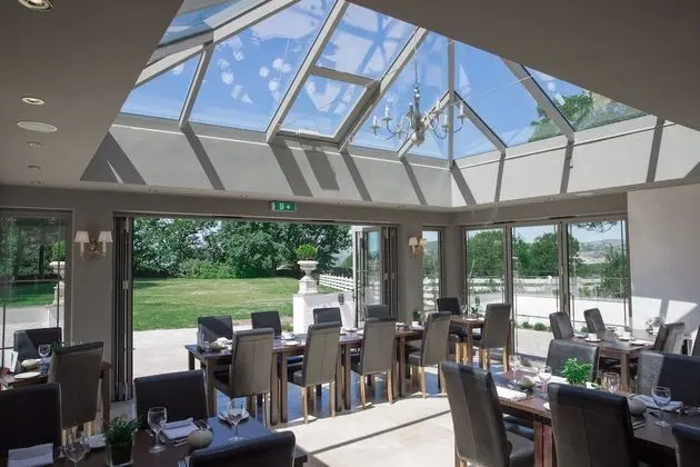 Llechwen Hall Hotel - Yerinde Yemek