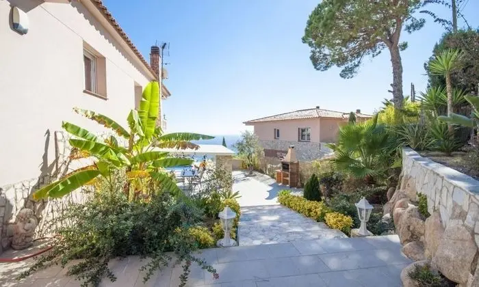 Villa in Lloret de Mar - 104817 by MO Rentals - Dış Mekan