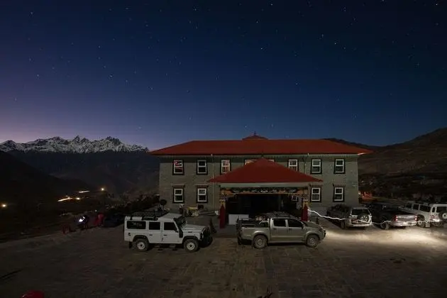 Lo Mustang Himalayan Resort - Dış Mekan