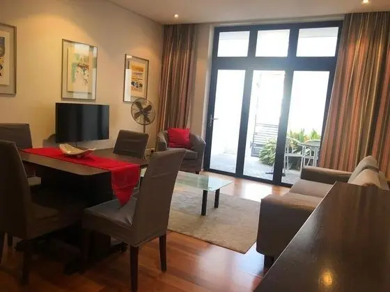 Loader Street Apartment - Lovely one Bedroom in the Vibrant De Waterkant Num01