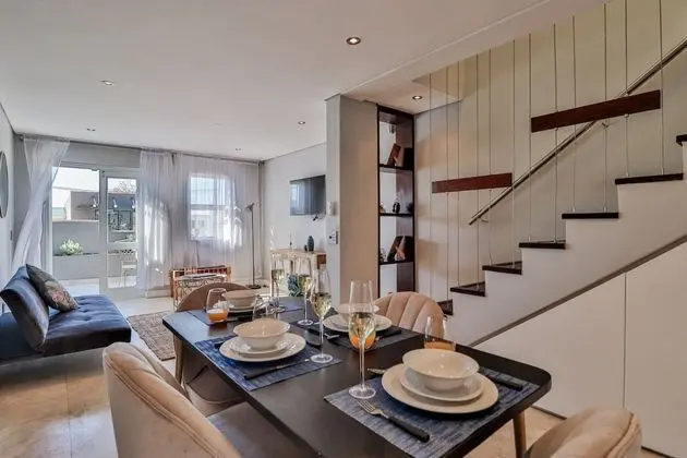 Loader Street Studios 5 by CTHA