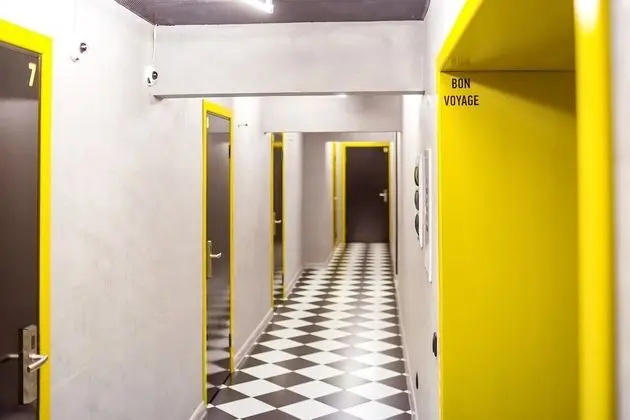 Local Hotel - İç Mekan