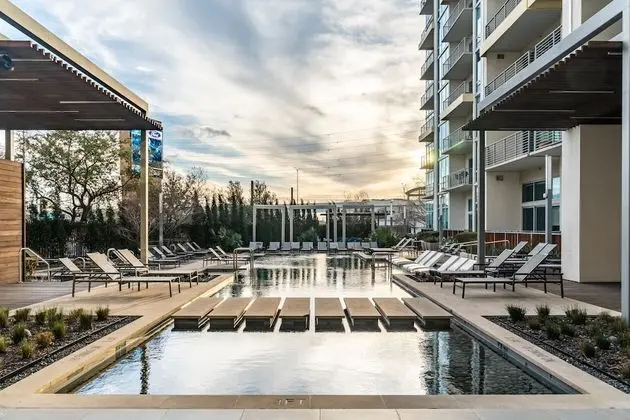 Locale Victory Park - Dallas - Havuz