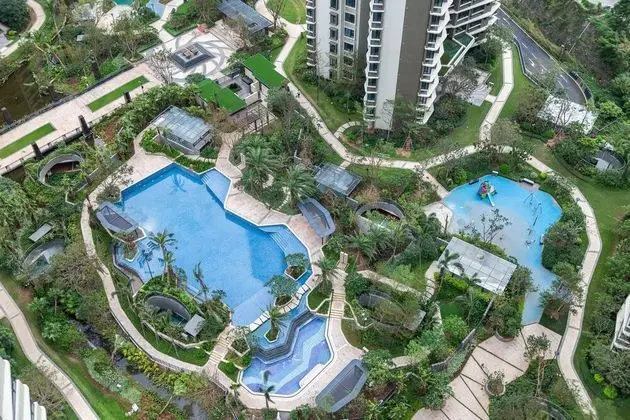 Locals Boutique Apartment Huafa Plaza 36