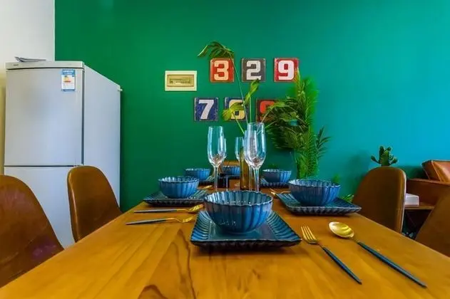 Locals Boutique Apartment Jida No.4 - Oda