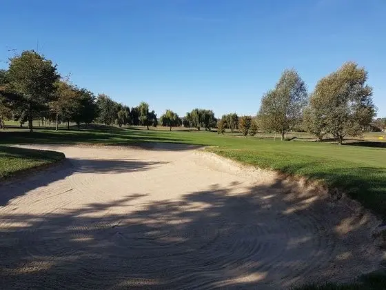Locanda Ferro UNO Golf Città di Asti - Dış Mekan