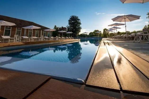 Locanda Ferro UNO Golf Città di Asti - Havuz
