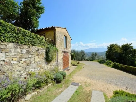 Located on the Hills Surrounding Florence - Dış Mekan