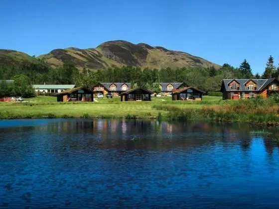 Loch Lomond Waterfront Luxury Lodges - Dış Mekan