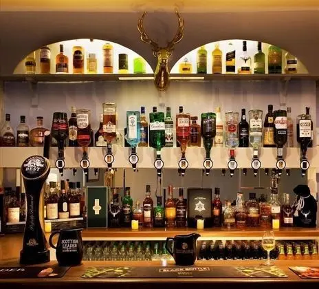 Loch Maree Hotel - Bar
