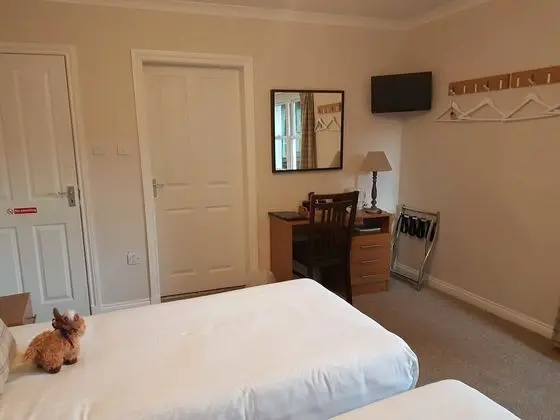 Loch Ness Guest House - Oda